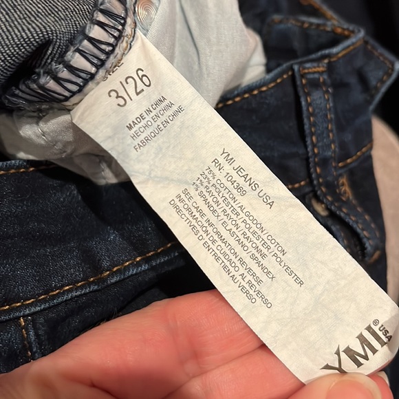 YMI Jeans - Picture 7 of 8